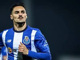 Stephen Eustáquio rumbo al Swansea