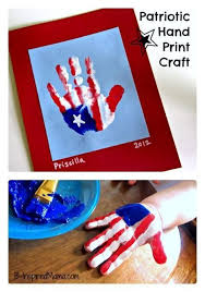 Memorial Day Crafts For Kids Discover The Cutest Flag Craft Ever Use Your Kids Hand Print To Make This Patriotic In 2020 Labor Day Crafts Flag Crafts Patriotic Crafts