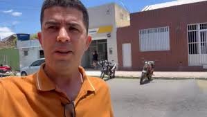 🟡 Agência dos Correios volta a funcionar normalmente em São Bento do Una,  Após alguns dias de fechamento, a agência dos Correios de São Bento do Una  retomou atendimento normal., Uma nota dos Correios ...