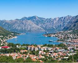 Ha bevezeti a napi termelési adatokat a táblázatba, képi formában, oszlopdiagramon is láthatja őket. Montenegro Albania Kincseivel Fuszerezve