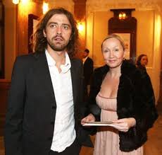 Z té doby pochází hity jako např. Exkluzivne Bara Basikova Se Dnes Vdava Ahaonline Cz