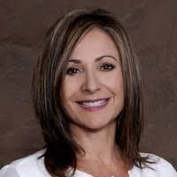 Stephanie Greenhill's Instagram, Twitter & Facebook