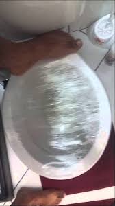 Privada Entupida Veja 5 Metodos Caseiros Para Desentupir O Vaso Sanitario Como Desentupir Vaso Sanitario Vaso Sanitario Vaso Sanitario Entupido