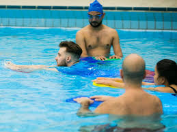 But what does that help when you flip your kayak and knock yourself unconscious? Swimming Tip How To Tread Water To Stay Afloat Your Personal Swim Coach