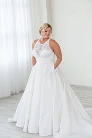 Wedding dress plus size vestido de noiva longo 2018 african white mermaid wedding dresses with sleeves. Pin On Plus Size Wedding Gowns