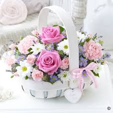 Mothers Day Flowers And Gift Baskets Flowers Uk Send Flowers Funeral Flowers Bouquets Mothers Day Flowers Bouquet Gift Mothers Day Flowers Flower Gift