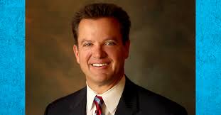 NAR Presents Realtor® Mike McGrew With Distinguished Service Award