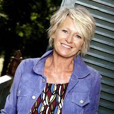 Sophie davant s'est confiée à libération sur son salaire en tant qu'animatrice sur france 2. Sophie Davant Qui Sont Les Hommes De Sa Vie Femme Actuelle Le Mag