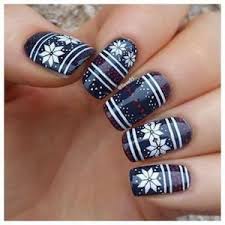 Les ongles en gel ont plein d'avantages. Les 10 Plus Beaux Nail Art De Noel A Reproduire