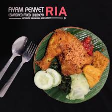 Consulta 127 opiniones sobre ayam penyet ria con puntuación 3,5 de 5 y clasificado en tripadvisor n.°2.833 de 13.472 restaurantes en singapur. Restaurant Ayam Penyet Ria Miri Home Facebook