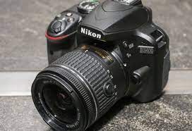 Conoce Todas Las Funciones Que Tiene La Nikon D3400 Y Aprende Que Valores Debes Usar Para Tomar B Best Digital Camera Dslr Photography Tips Top Digital Cameras