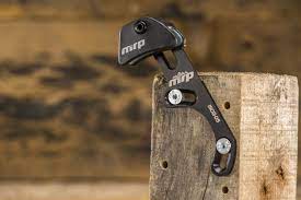 Der bike komponenten spezialist mrp hat heute seine neuen sxg kettenführung speziell für 1x11 antriebe mit narrow/wide kettenblättern vorgestellt. Mrp 1x Kettenfuhrung World Of Mtb Magazin