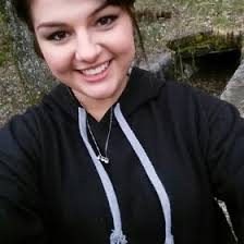 Michelle Marple's Instagram, Twitter & Facebook