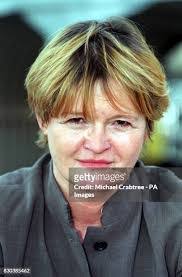 Miriam Jordan's Instagram, Twitter & Facebook