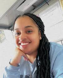 Kiara Dade's Instagram, Twitter & Facebook