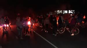 Revisa aquí los distritos y horarios afectados esta semana. Miles De Usuarios Siguen Sin Luz En La Plata Hay Protestas Y Un Corte De Ruta Infobae
