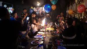 Ini merupakan di antara tempat sambut birthday di kl yang menjadi kegemaran kami. Sambut Birthday Di D Kayangan Grill Bbq Steamboat Shah Alam