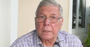 City of Miami Commissioner Manolo Reyes dies at 80