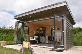 Hair Salon In The Garden Hairdresser Bev Has Always Wanted To Own Her Own Salon She S Now The Proud O Home Hair Salons Home Beauty Salon Hair Salon Interior