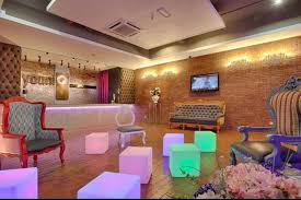 Bronxial nafasda «x» tovushini eslatuvchi nafas shovqini eshitiladi. The Youniq Hotel Sepang Selangor Price Address Reviews