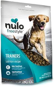 Using the back of a spoon, flatten the dog treats slightly. Amazon Com Nulo Puppy Adult Freestyle Trainers Dog Treats Healthy Gluten Free Low Calorie Grain Free Dog Training Rewards Salmon Recipe 4 Oz Bag Pet Supplies