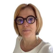 Trouvez un freelance Strategie De-communication disponible sur Malt