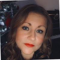 Tracy Tullis's Instagram, Twitter & Facebook