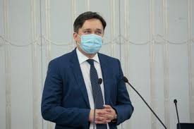 Absolwent wydziału prawa i administracji uw oraz centrum prawa amerykańskiego (2006 r. Lspntv6 Yyymm