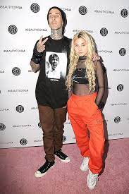 Alabama barker/tiktok the model previously told life & style that her children's connection with the poosh founder, 42, is puzzling to her. Travis Barker S Daughter Alabama Claims She Hasn T Seen Mom In Months Hollywood Life