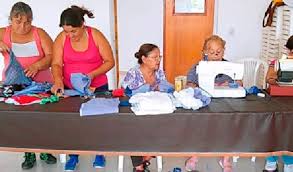 En Del Campillo, mujeres intercambian trabajos de costura por ...