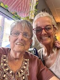 Barb Goss's Instagram, Twitter & Facebook