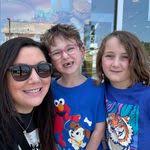 Rachel Ventrella's Instagram, Twitter & Facebook