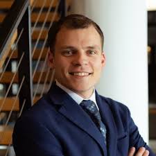 Excited to announce my new role as Mid-Commercial Account Director at  Salesforce! The past 3.5 years have been truly fulfilling, thanks to the  incredible support from leaders, teammates, and…