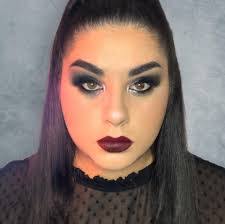 Ester Sousa's Instagram, Twitter & Facebook