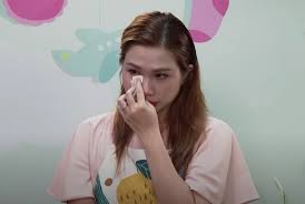 Diễn viên Ngọc Lan sững sờ, xót xa nghe mẹ bỉm kể chuyện đang đau đẻ thì  bác sĩ thông báo "nghi nhiễm HIV”