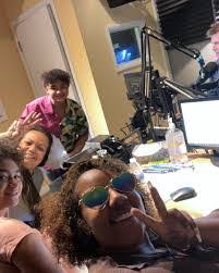 Naomi Swain's Instagram, Twitter & Facebook