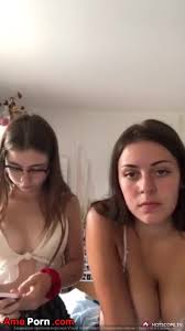 Girl Looks Extremely Fuckable In That Outfit - Porn - EroMe