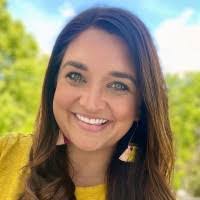 Kristy Calvert's Instagram, Twitter & Facebook