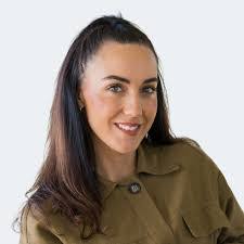 Claire Dalby's Instagram, Twitter & Facebook