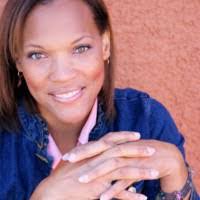 Lisa Crecelius's Instagram, Twitter & Facebook