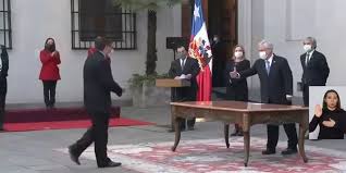 Fuga de ventura ceballos fue planeada y en total complicidad. Cambio De Gabinete Solo Fue Un Enroque De Gomeros Pinera Decide Hundir El Pais Manteniendo Al Asesino Jaime Manalich