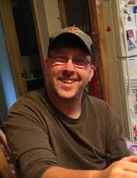 Eric Morrell's Instagram, Twitter & Facebook