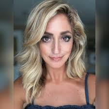 Giving serious Donna Mills in Knots Landing vibes.