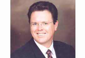 Revenues creep up as tourists return to Egypt