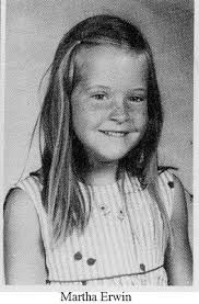 1977 Dallas Greenhill School Yearbook ~ Photos DIxie Chicks Court Yard  Hounds ++