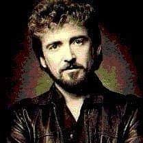 Hannah Anders (@HannahAnders)