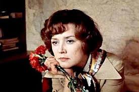 Вера алентова стала жертвой пластики. Vera Alentova Vnov Porazila Publiku Neudachnoj Plastikoj Rossijskaya Gazeta