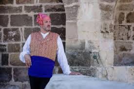 Julio Latorre, jotero de Montalbán: “Tengo mono de ponerme la ropa de  jotero, hacer rondas y