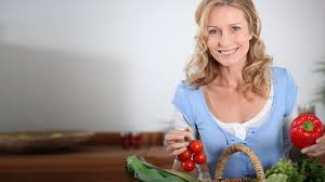 In der regel spricht man jedoch von sieben bis zehn jahren. Wechseljahre Beschwerden Durch Ernahrung Lindern Ndr De Ratgeber Gesundheit