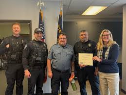 Hood River Police...